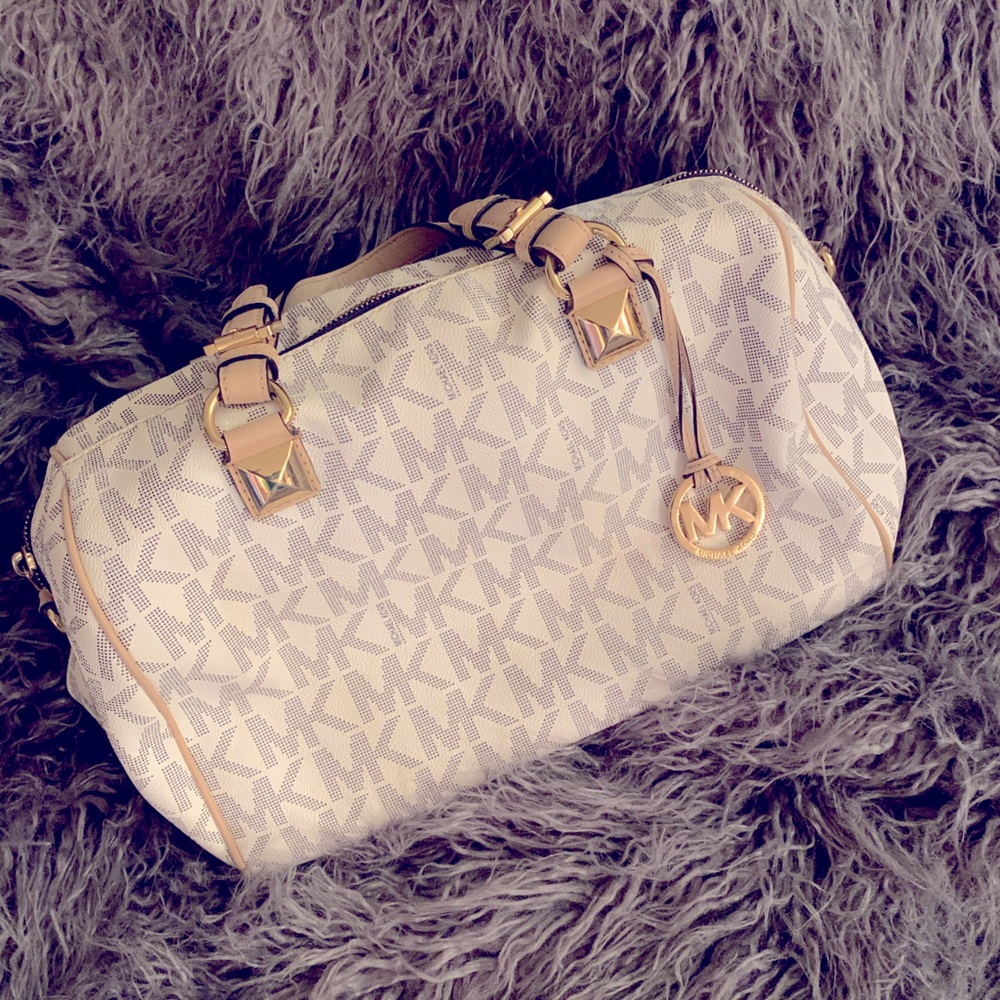 MICHAEL KORS purse